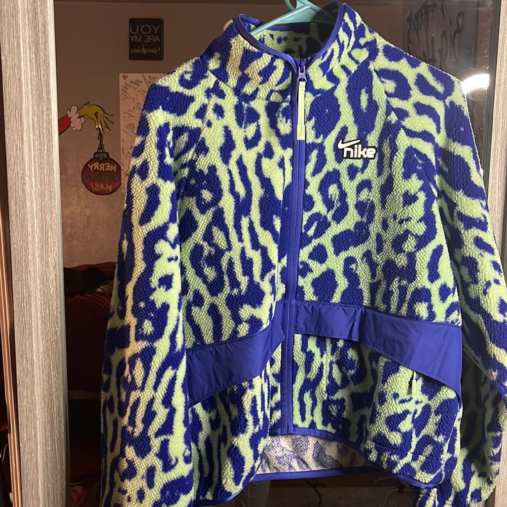 Womens Cheetah Print Crew Sweater